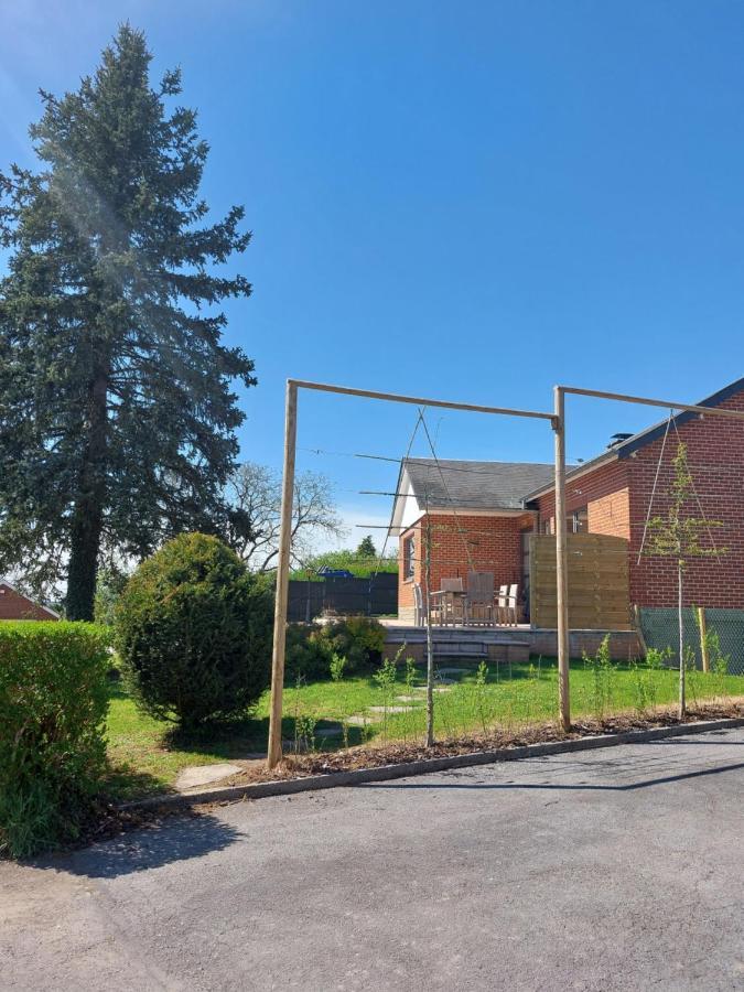 Agimon'Toit Villa Hastiere-par-dela Exterior photo